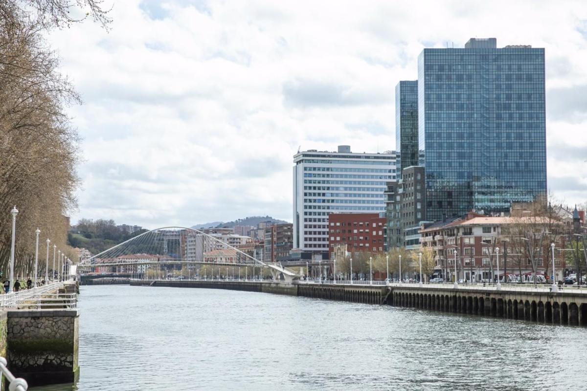 Pension H30 Bilbao Luaran gambar